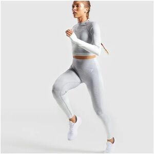 Gymshark Amplify Seamless Long Sleeve Crop Top - Light Grey Marl/Sea Green